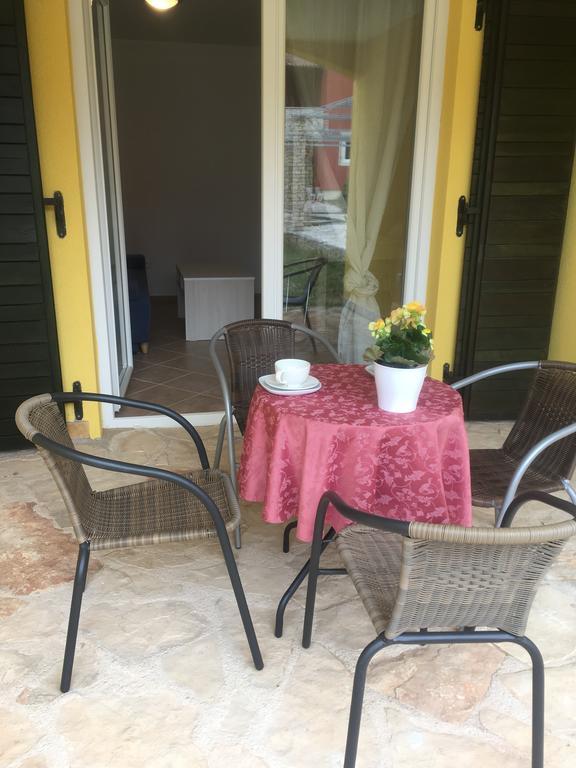 Apartmani Svjetionik Umago Esterno foto