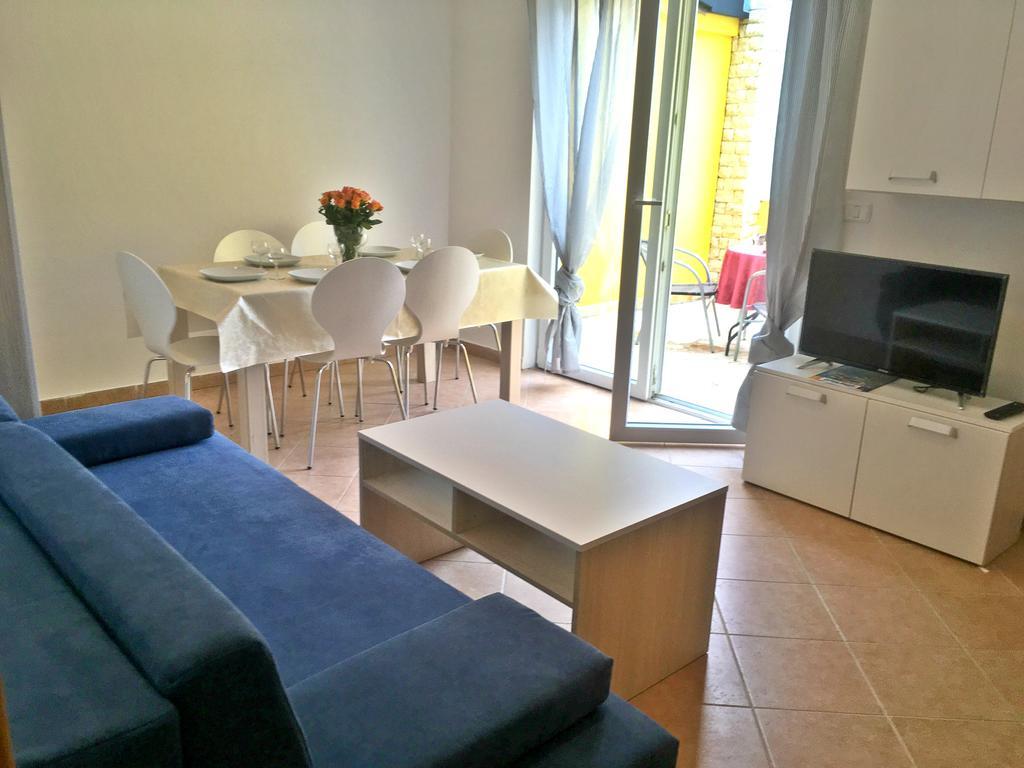 Apartmani Svjetionik Umago Esterno foto