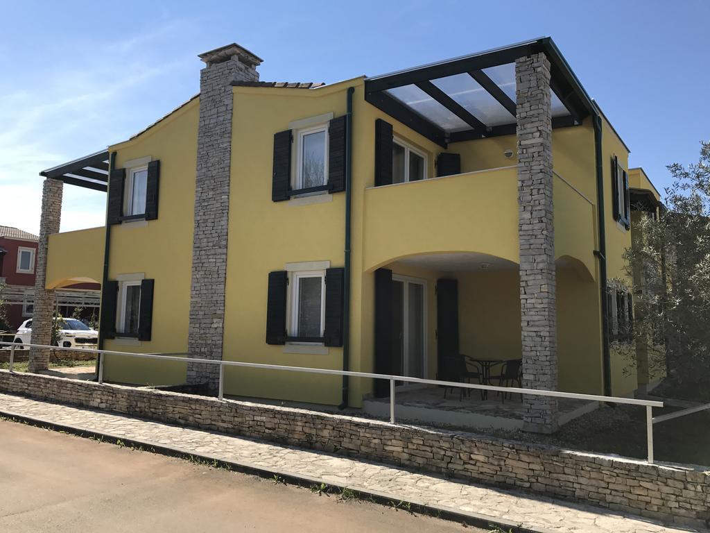 Apartmani Svjetionik Umago Esterno foto